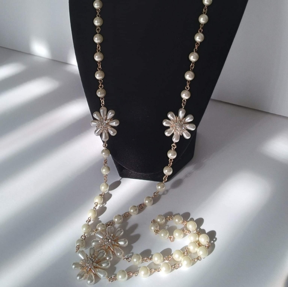 Charter Club faux pearl necklace - Picture 2 of 3